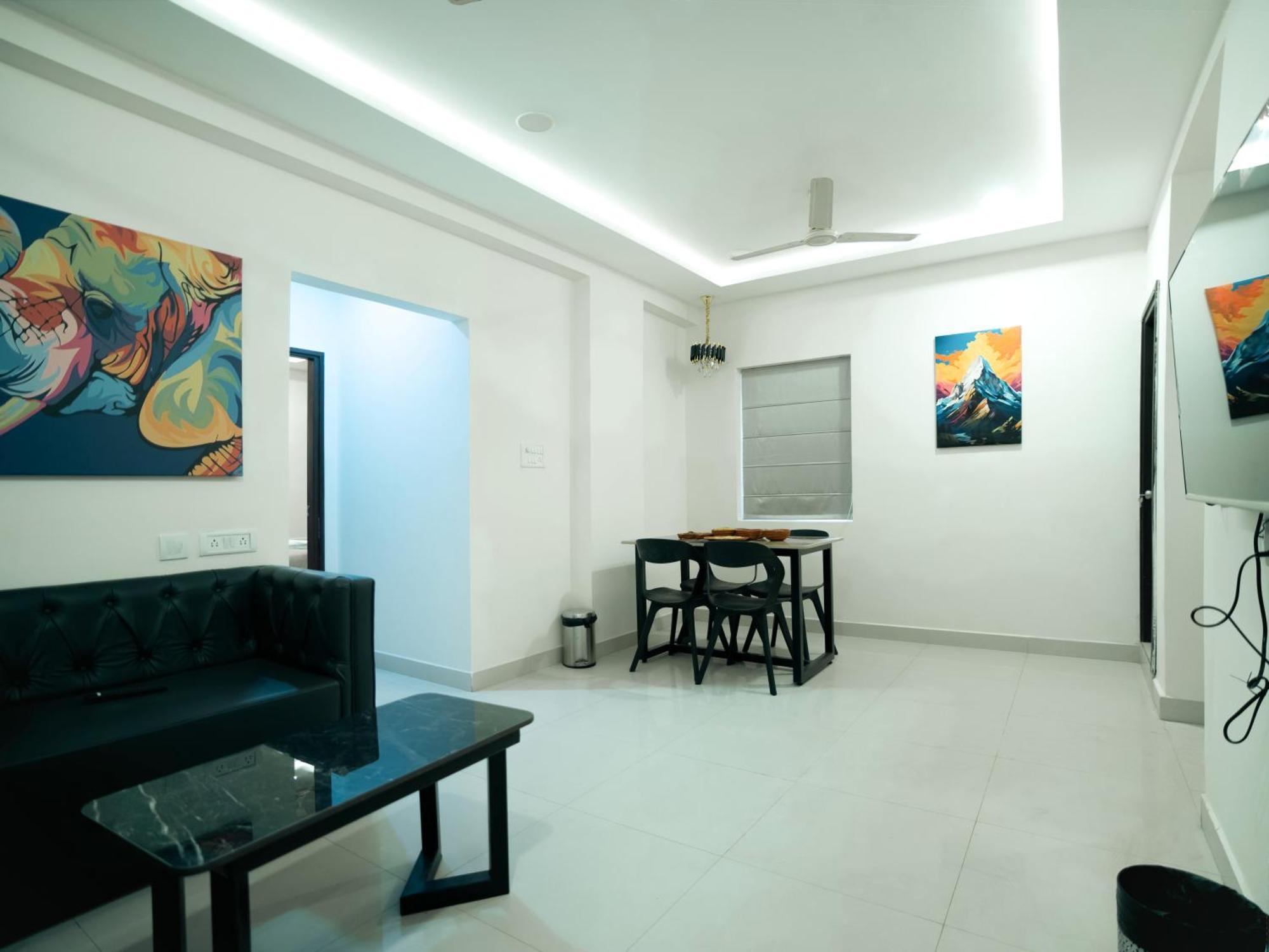 Hotel Euphoria Airport Zone Хайдарабад Экстерьер фото